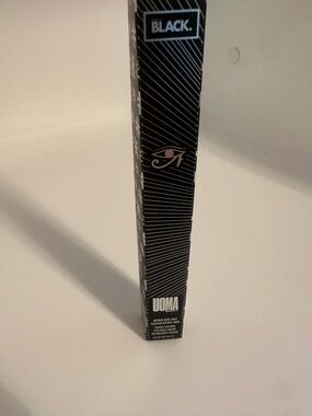UOMA Afrodisiac Cleopatra Ink Liquid Eyeliner - Blacker than Black